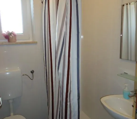 Mirela Novigrad Istria