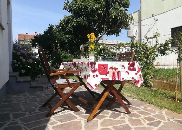 Mirela * Novigrad Istria